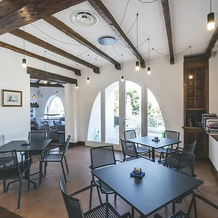 Szálloda Vignola 3*