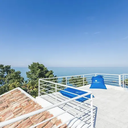Vignola Hotel 3*