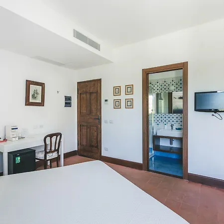 Vignola 3* Vasto